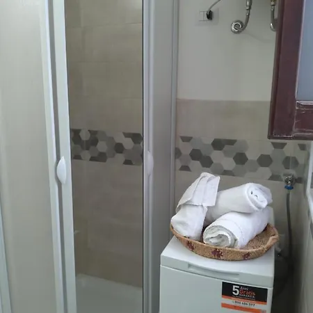 Dans Les Venelles Apartment